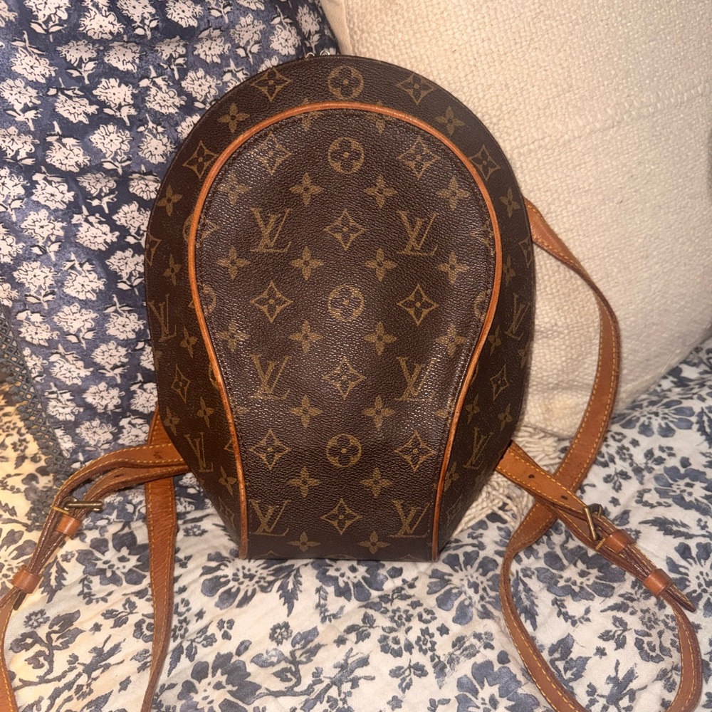 Authentic Vintage Louis Vuitton Eclipse Backpack!